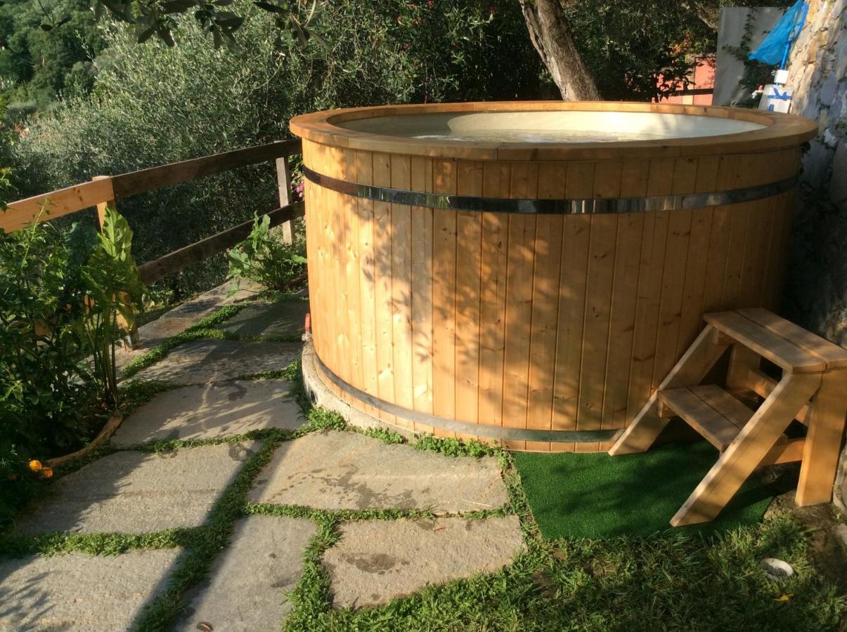 Belvedere Lodge Chiavari Exterior photo